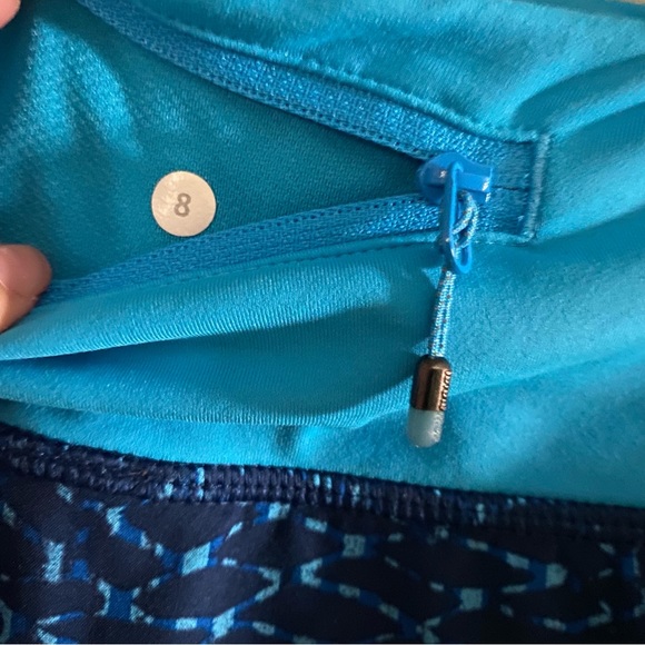 Lululemon shorts - Picture 3 of 5